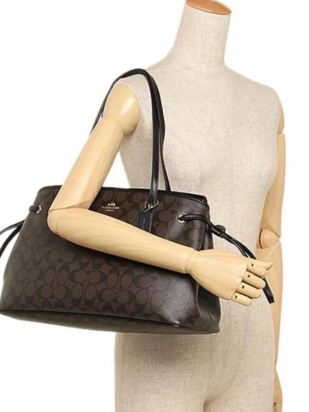 Coach this black